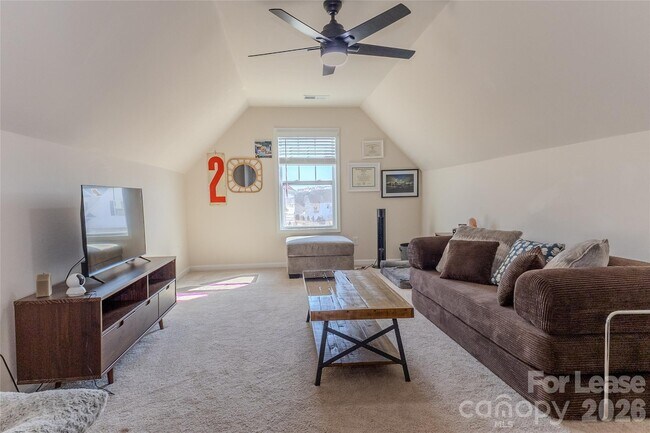 Building Photo - 4471 Dover Ct