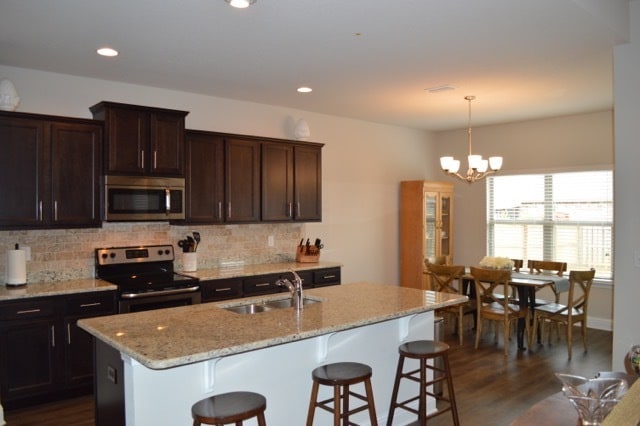 Building Photo - 318 Stave Mill Dr