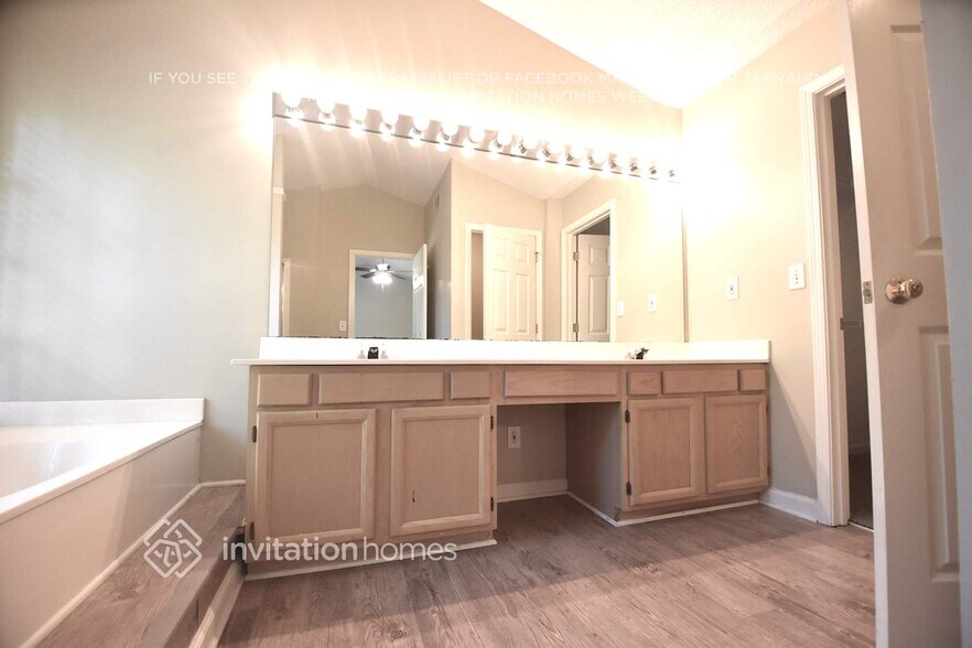 Building Photo - 2025 Eagle Nest Bluff NW