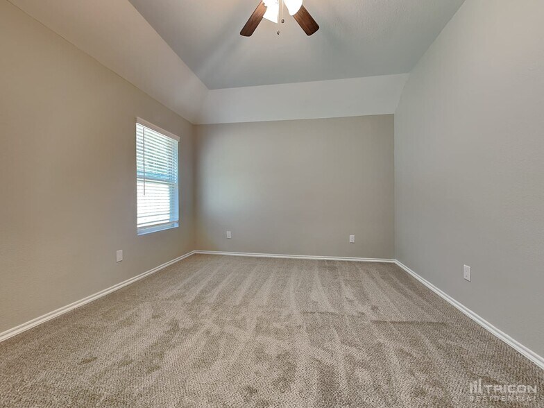 Building Photo - 17588 Rosewood Manor Ln