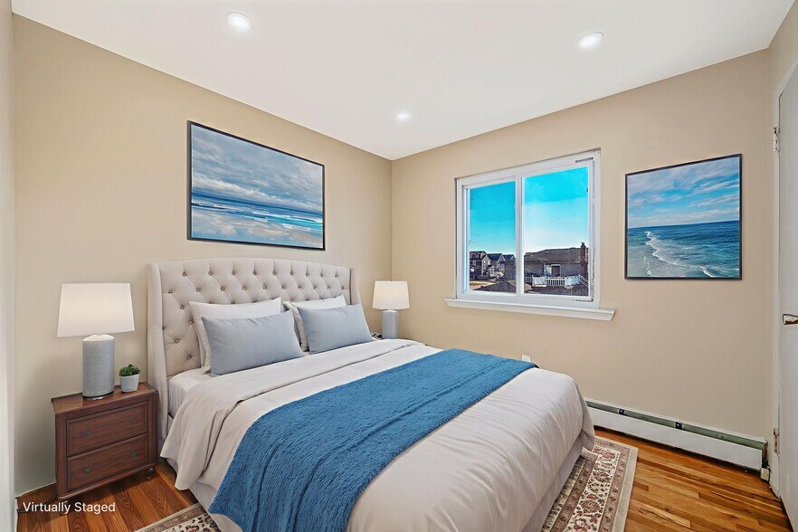 Building Photo - 4 Bay Pl