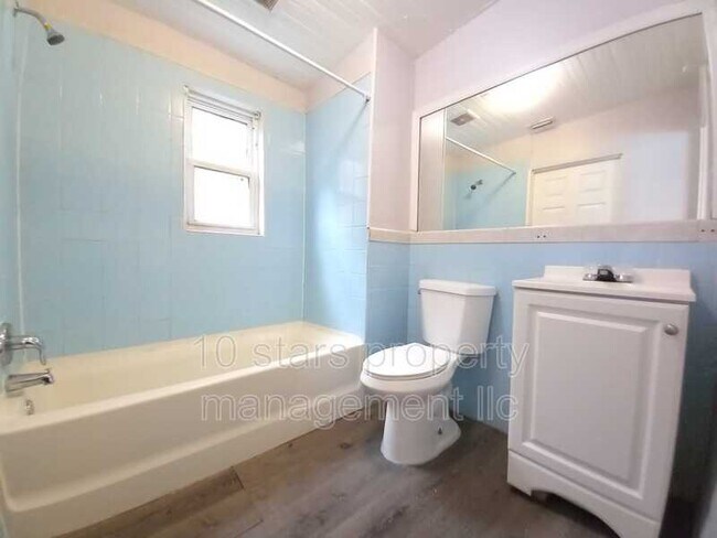 Building Photo - 3450 13th Ave S