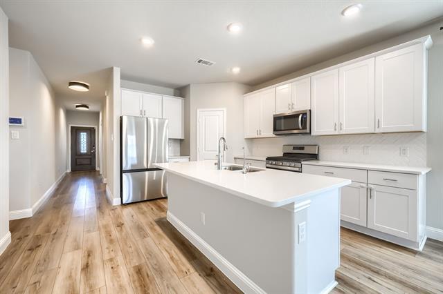 Building Photo - 1328 Cress Gdn Ln