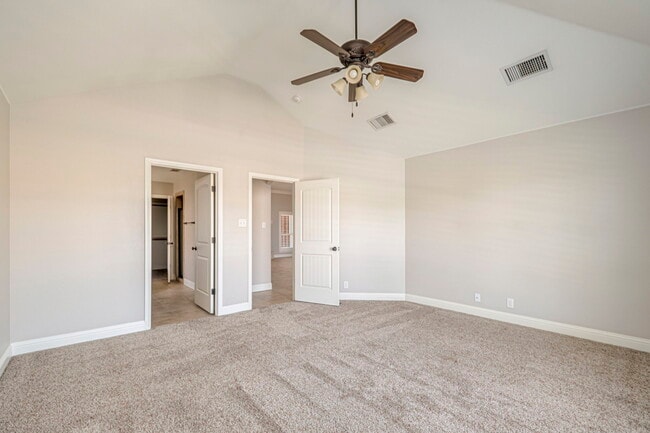 Building Photo - 2903 Savoy Pl