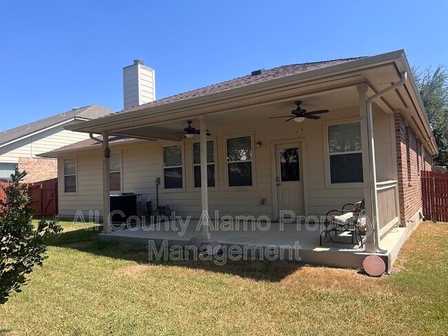 Building Photo - 104 Ling Ln