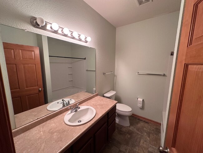 Building Photo - W1158 Meadowsweet Pass