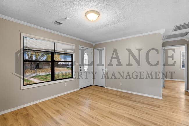 Building Photo - 235 Trout Ave