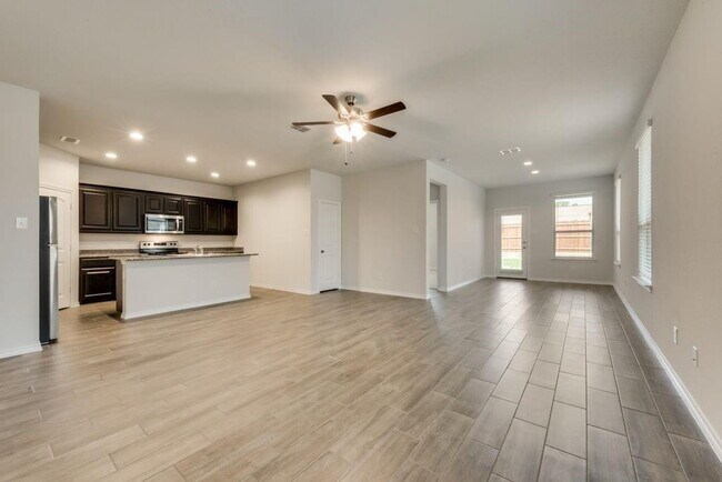 Building Photo - 1002 Pecos St