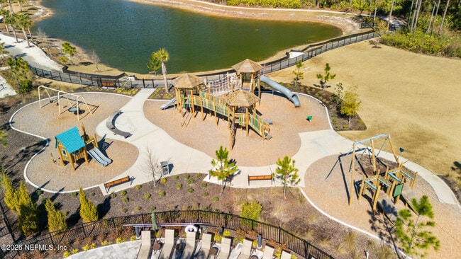 Building Photo - 327 Wambaw Dr