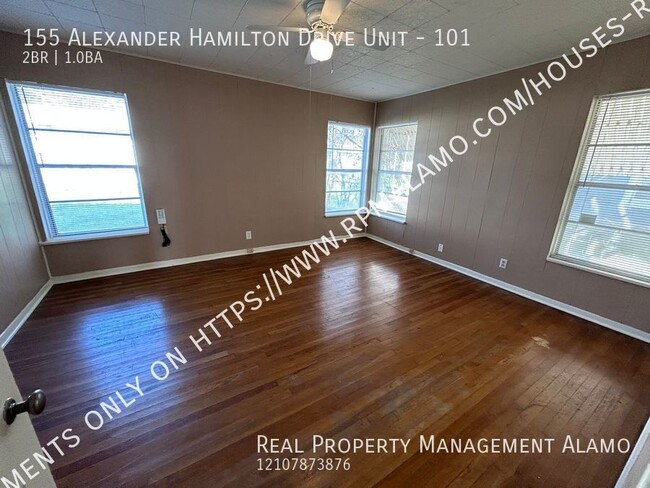 Building Photo - 155 Alexander Hamilton Dr