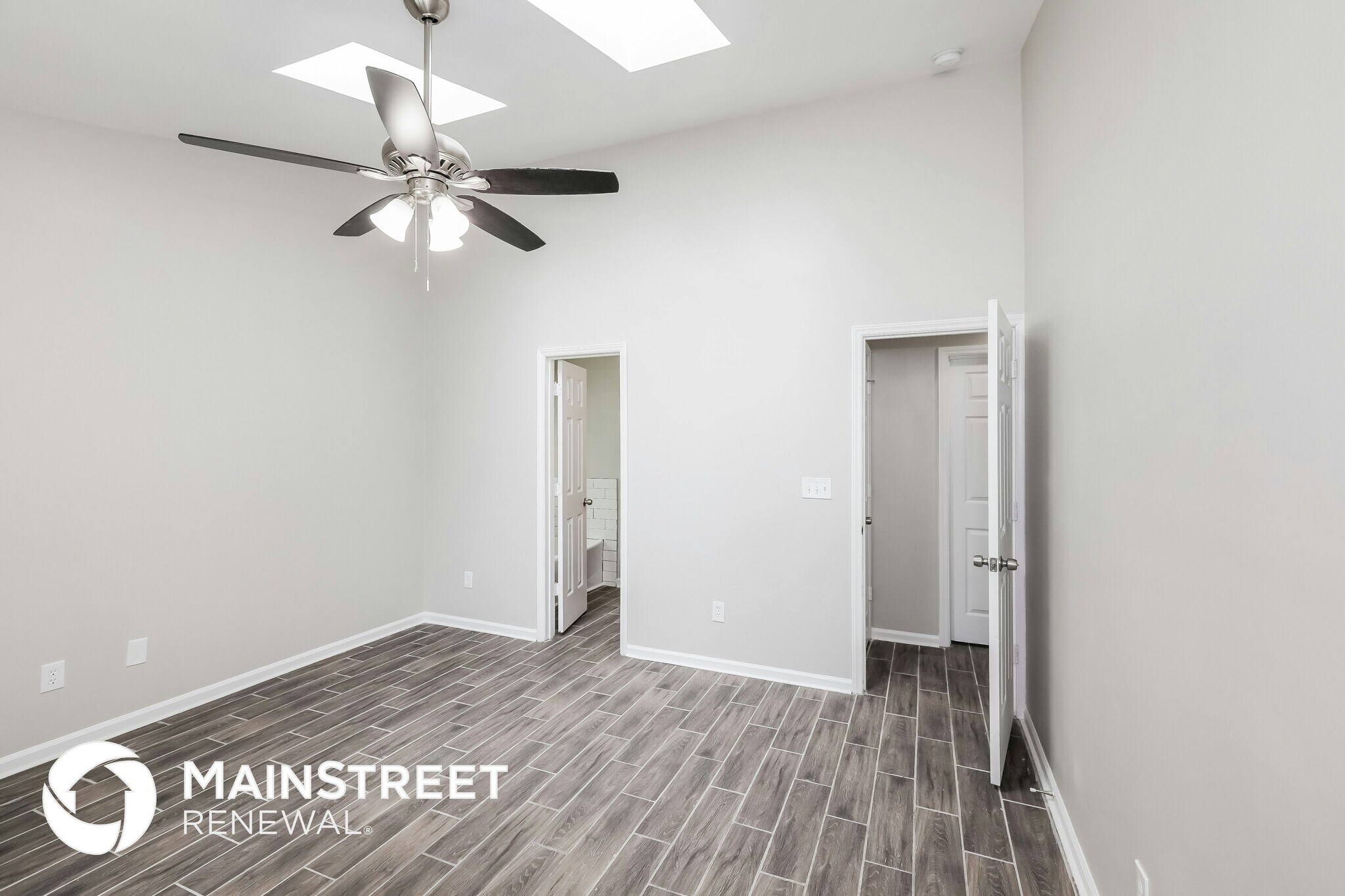 Building Photo - 10005 Dunfries Rd