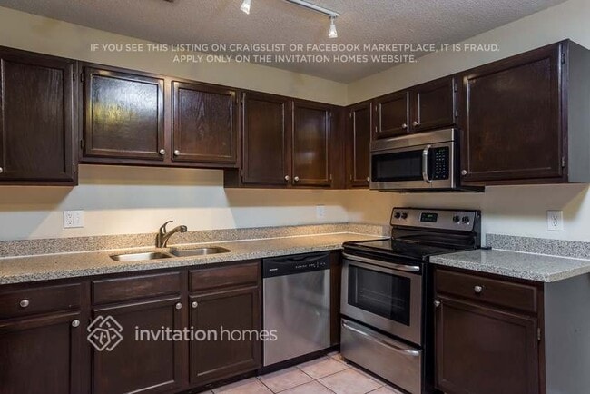 Building Photo - 7738 E Blairwood Cir