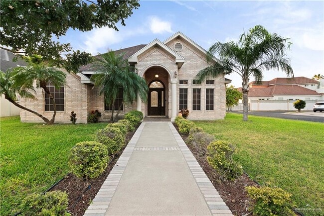 Building Photo - 31 Midlands Cir