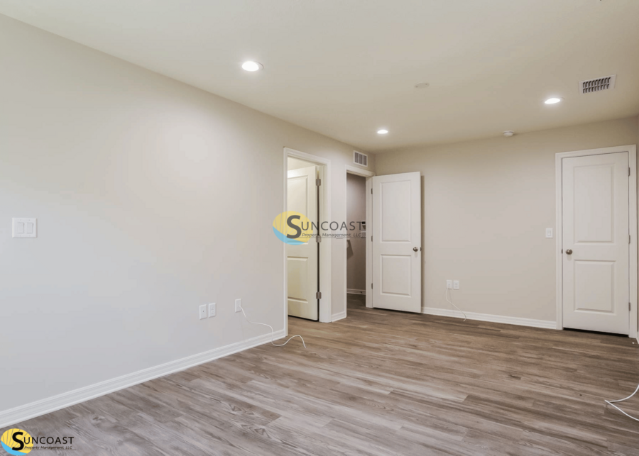 Building Photo - 3821 SW 43rd Ct