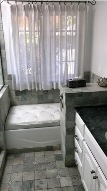 Building Photo - 4715 Camellia Ave