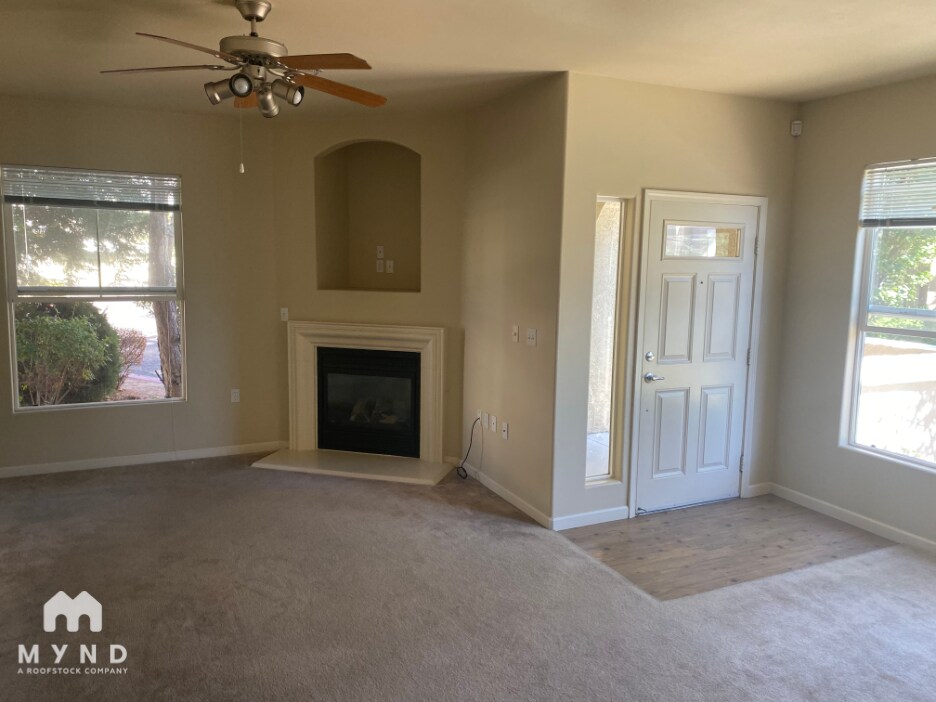 Building Photo - 9050 Double R Blvd