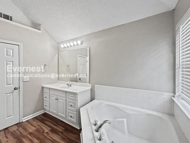 Building Photo - 5791 Blacktop Ct