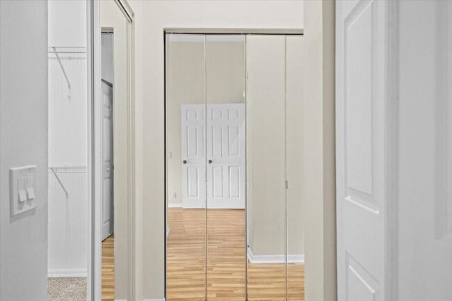 Building Photo - 1441 Cardinal Way