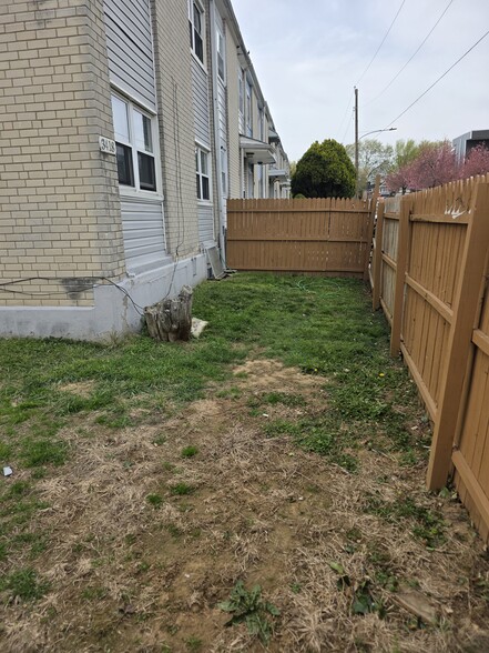 Building Photo - 3418 Ashfield Ln