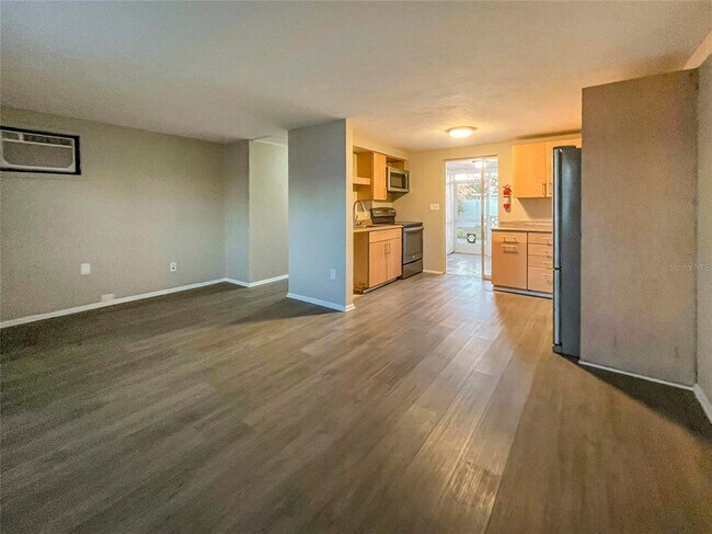 Building Photo - 5331 Olive Ave