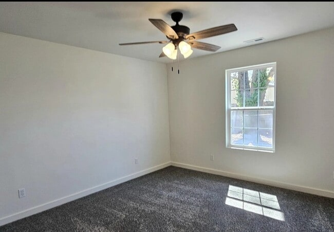 Building Photo - 1109 Euclid St