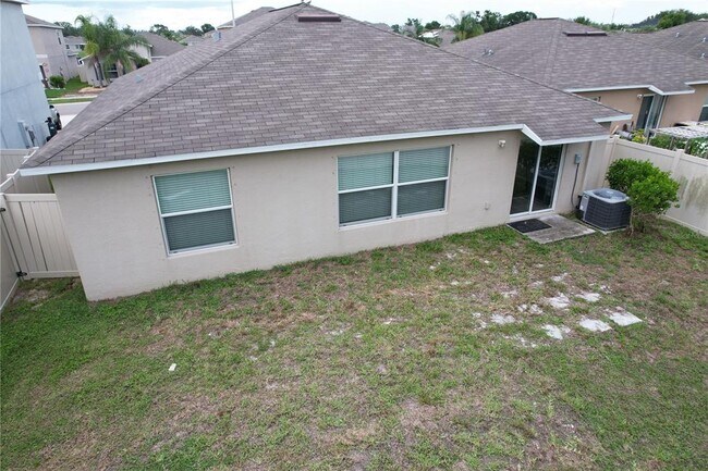 Building Photo - 1740 Broad Winged Hawk Dr