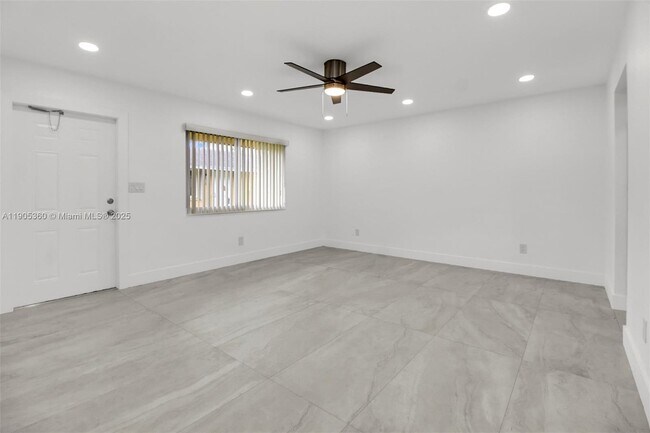 Building Photo - 25450 SW 107th Ave