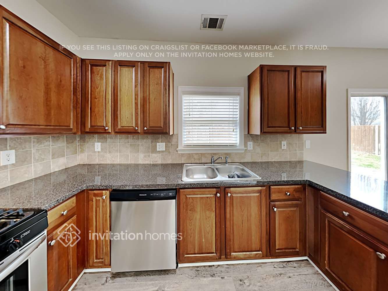 Building Photo - 604 Wiley Ct