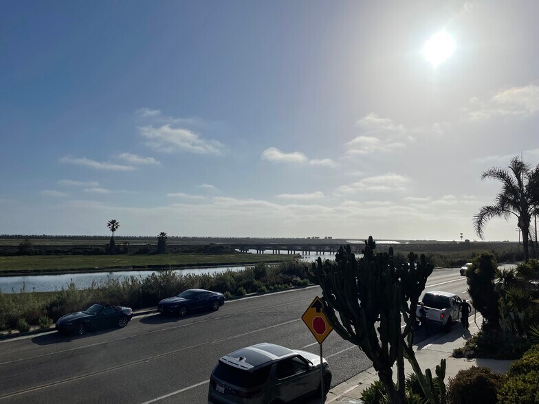 Building Photo - 2222 Carmel Valley Road