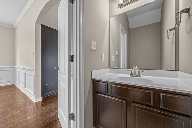 Building Photo - Welcome to Carolina Plantations!