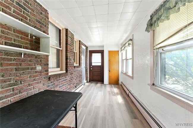 Building Photo - 841 Cleveland Dr