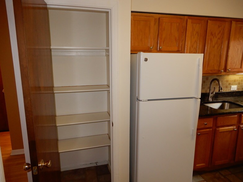 Pantry Closet - 1526 N Harlem Ave