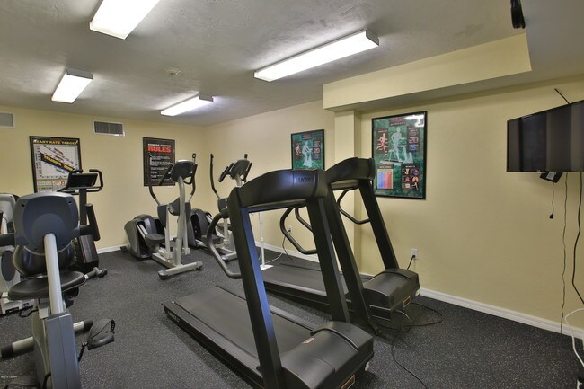 Building Photo - 3333 S Atlantic Ave