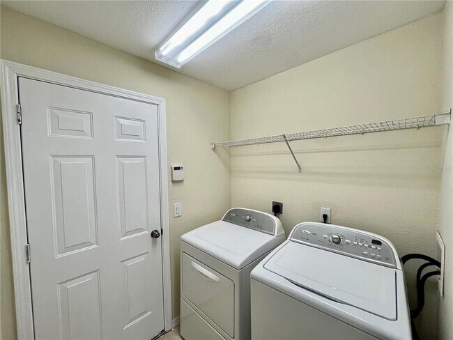 Building Photo - 11534 Bay Gardens Loop
