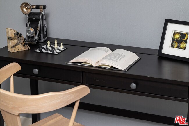 Building Photo - 1522 Cochran Ave