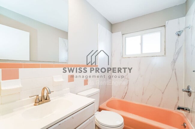 Building Photo - 5822 N Meadows Blvd