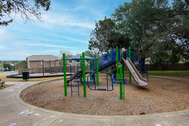 Building Photo - 10509 Wylie Dr