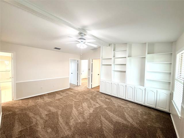 Building Photo - 1670 Clydesdale Dr