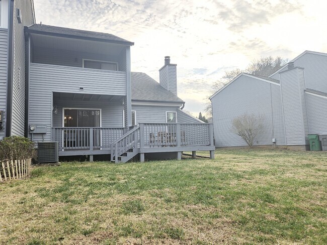 Building Photo - 11526 Turn Stone Ct