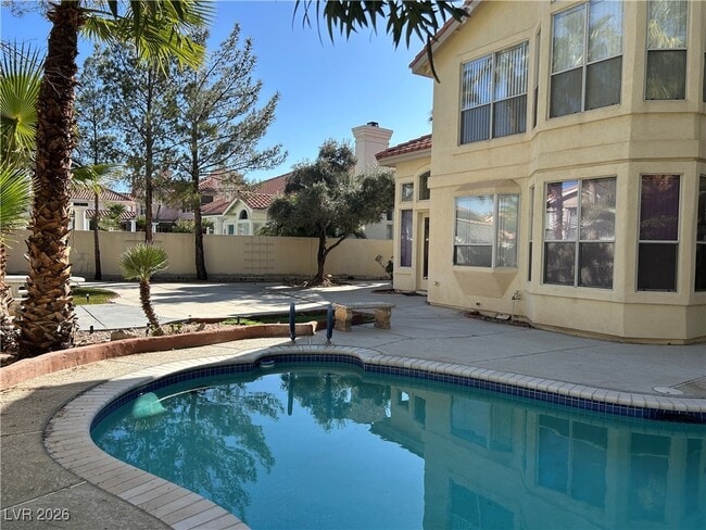 Building Photo - 2920 Sunstone St