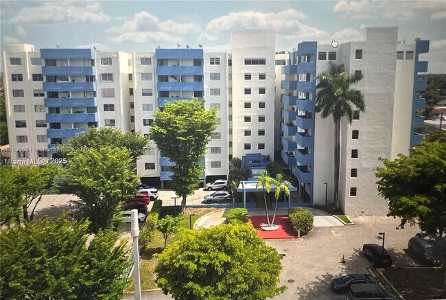 Primary Photo - 5050 NW 7th St