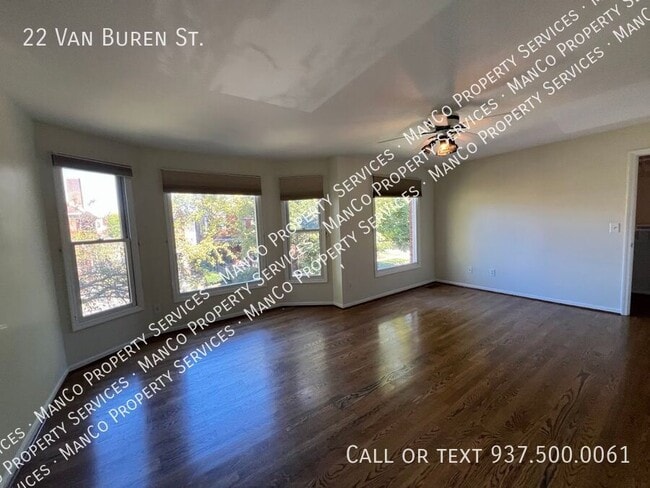 Building Photo - 22 Van Buren St