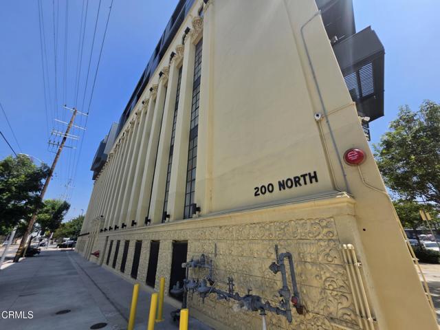 Building Photo - 200 N San Fernando Rd