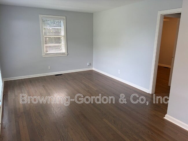 Building Photo - 538 Fairlane Dr