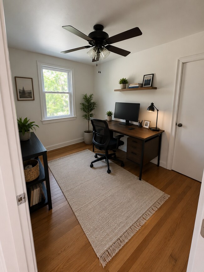 Building Photo - Charming 2-Bedroom Home with Flexible Bonus Room in Richmond's West End