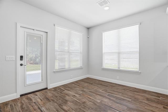 Building Photo - 7228 Windy Ridge Dr