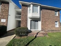 Building Photo - 406 N Walton Ave