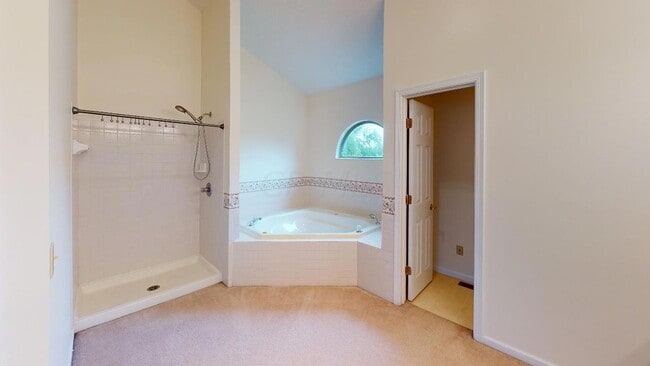 Building Photo - 6498 Ringsend Ct
