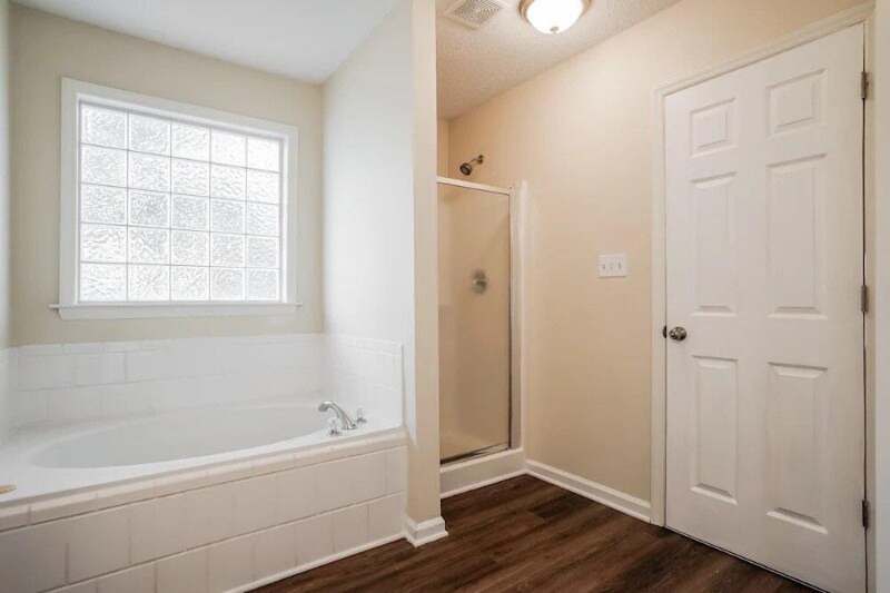 Building Photo - 508 Zircon Ln