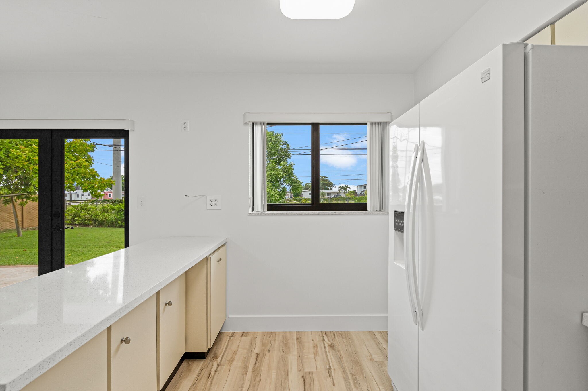 Building Photo - 5110 SW 106th Ave